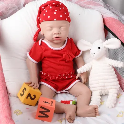 Poupée bébé en silicone, yeux fermés